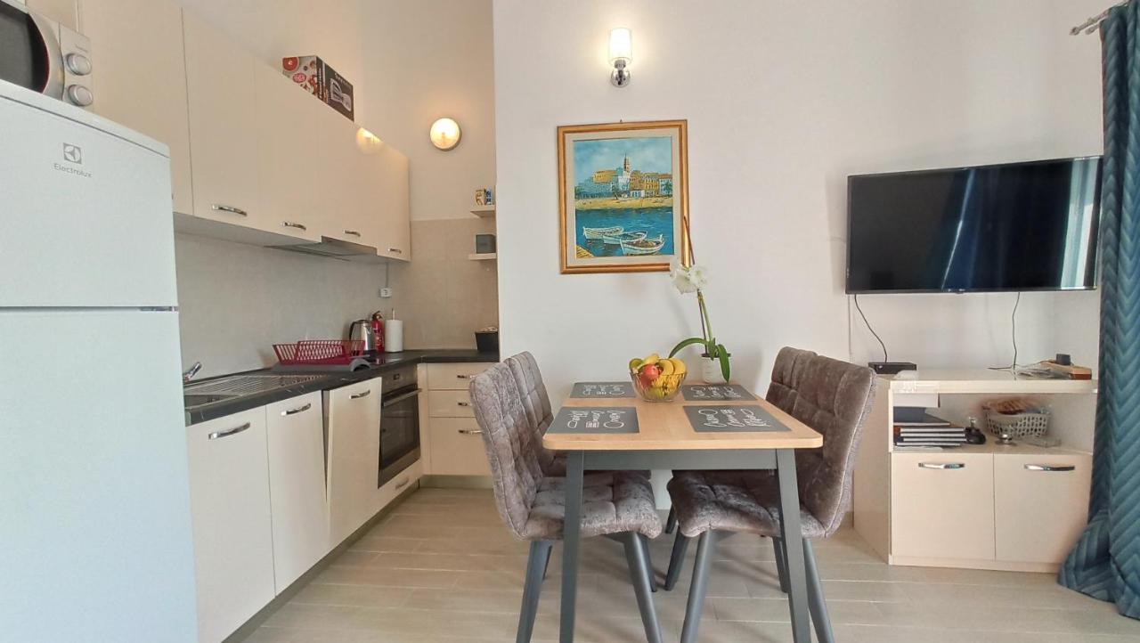 Jakopovic Apartments Rogoznica  Dış mekan fotoğraf