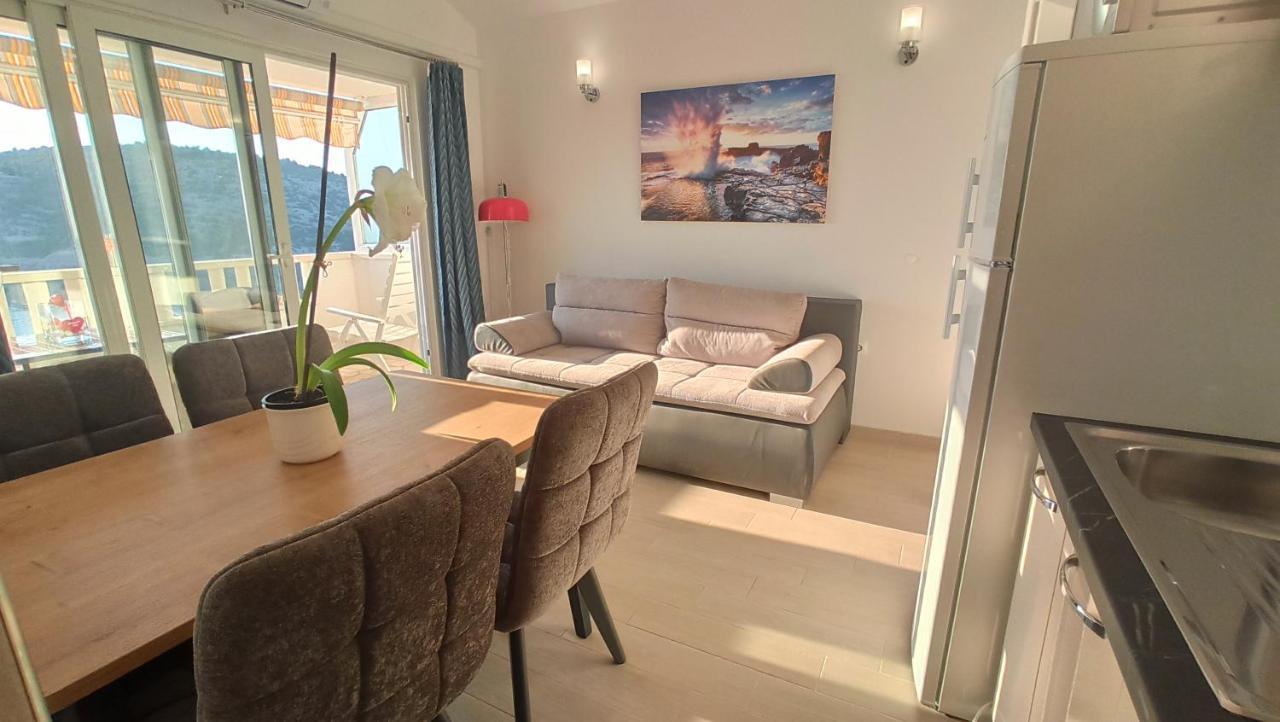 Jakopovic Apartments Rogoznica  Dış mekan fotoğraf